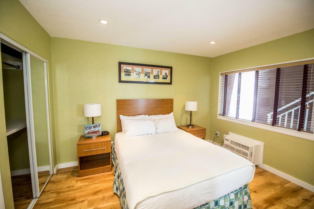 Blue Palms Resort Wildwood Εξωτερικό φωτογραφία